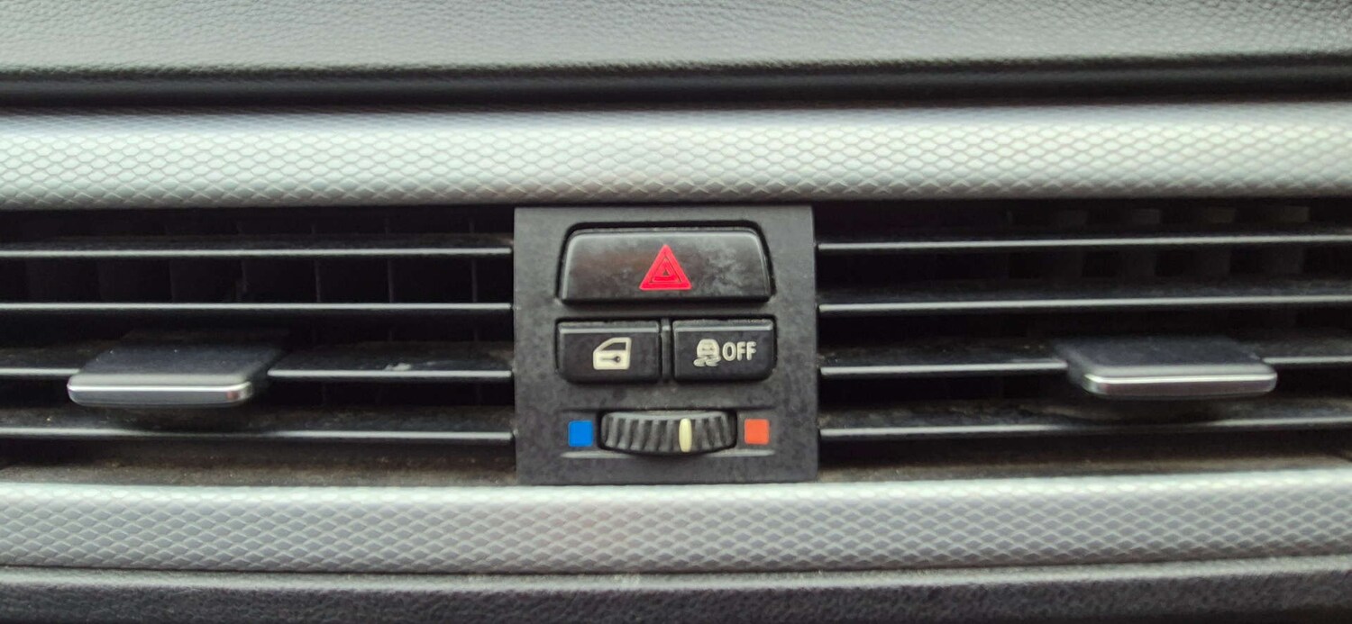 Used BMW 3 Series 2012 for sale - 76723386: Photo 30