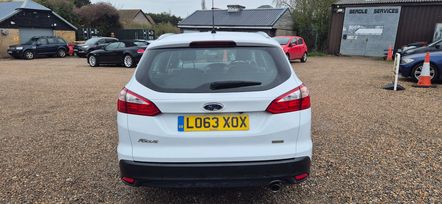 Used Ford Focus 2014 for sale - 78041775: Photo 5