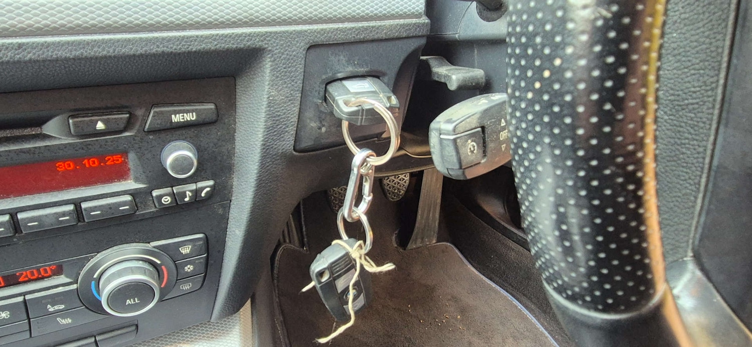 Used BMW 3 Series 2012 for sale - 77025204: Photo 27