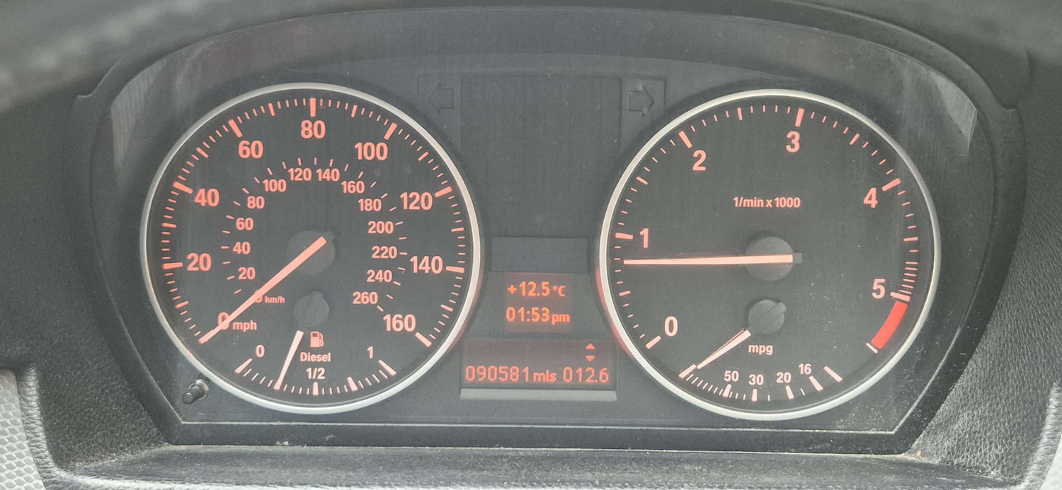 Used BMW 3 Series 2012 for sale - 77025204: Photo 32