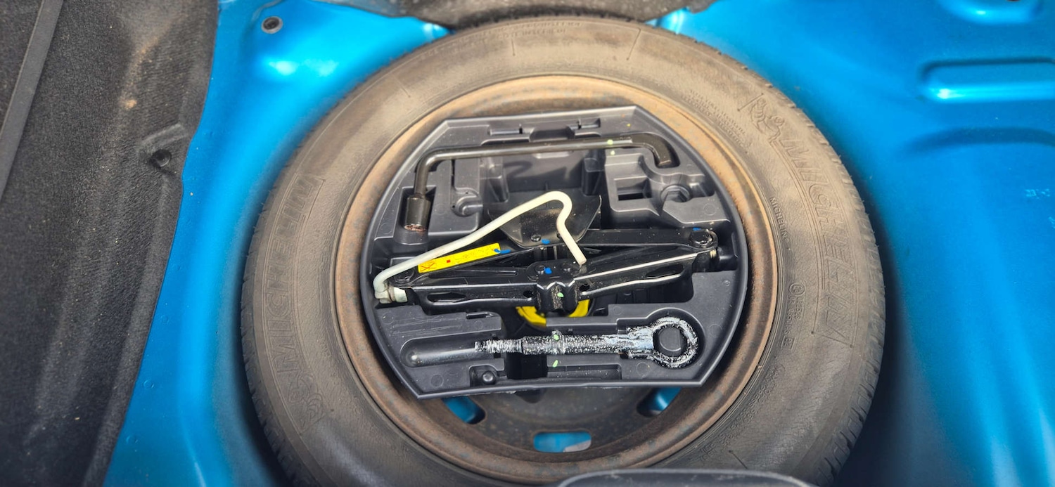 Used Peugeot 208 2012 for sale - 77988232: Photo 23