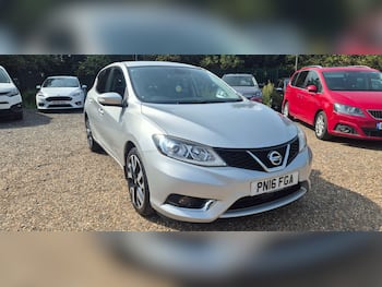 Used Nissan Pulsar 2016 for sale - 79640282: Photo