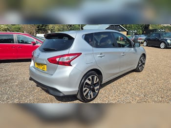 Used Nissan Pulsar 2016 for sale - 79640282: Photo