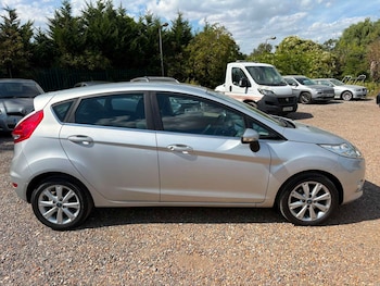 Used Ford Fiesta 2010 for sale - 79483526: Photo