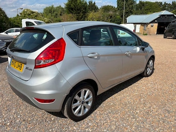 Used Ford Fiesta 2010 for sale - 79483526: Photo