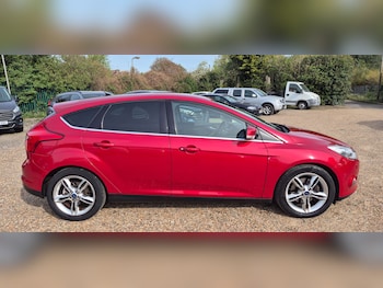 Used Ford Focus 2013 for sale - 78271177: Photo