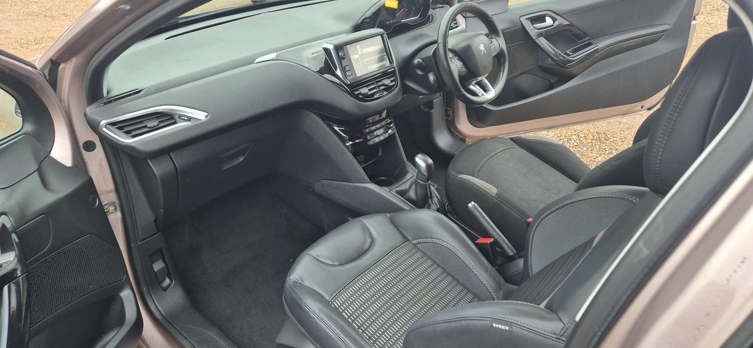 Used Peugeot 208 2013 for sale - 77519448: Photo 28