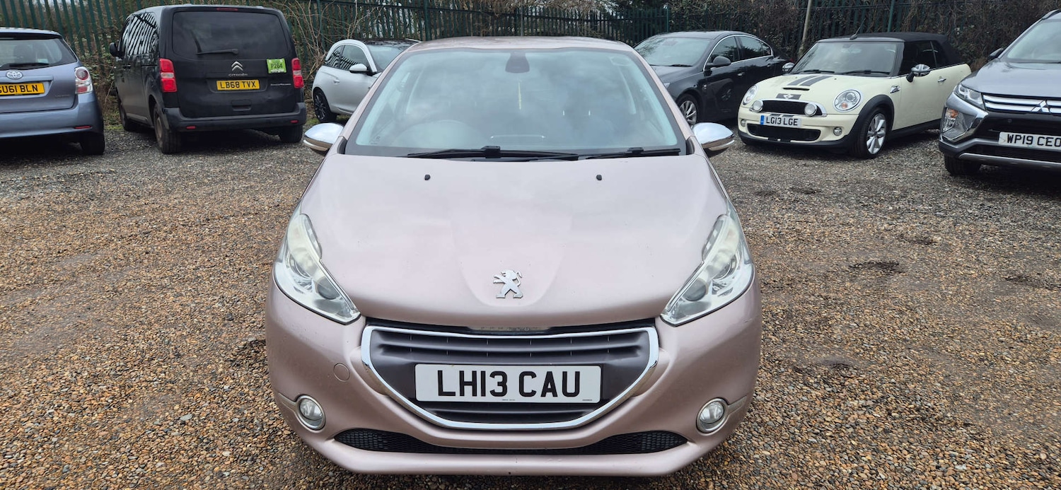 Used Peugeot 208 2013 for sale - 77519448: Photo 9