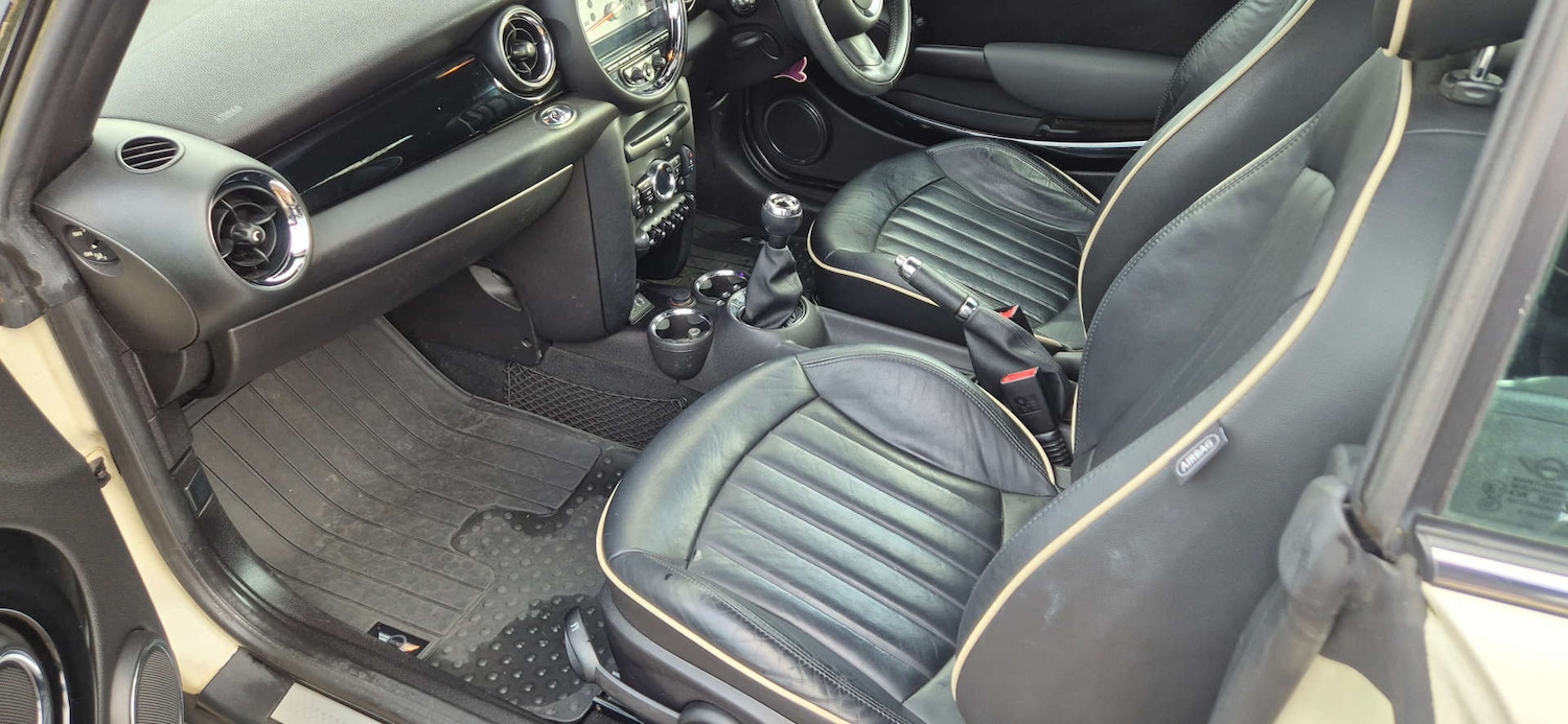 Used MINI Convertible 2013 for sale - 77519451: Photo 14