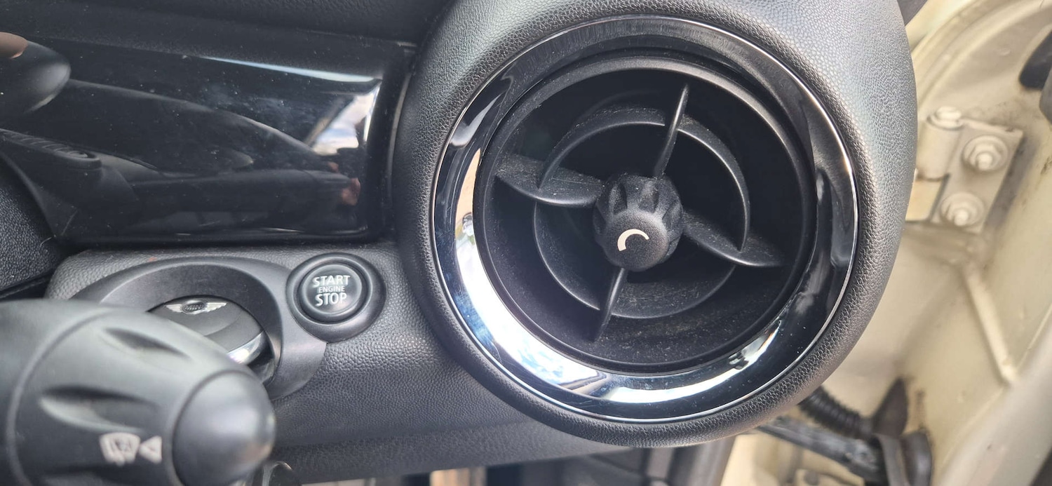 Used MINI Convertible 2013 for sale - 77519451: Photo 26