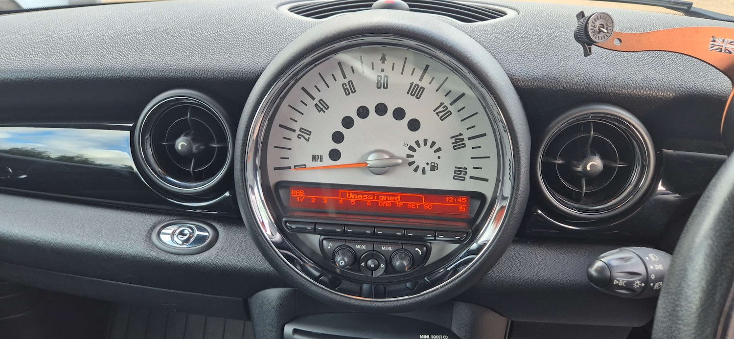 Used MINI Convertible 2013 for sale - 77519451: Photo 29