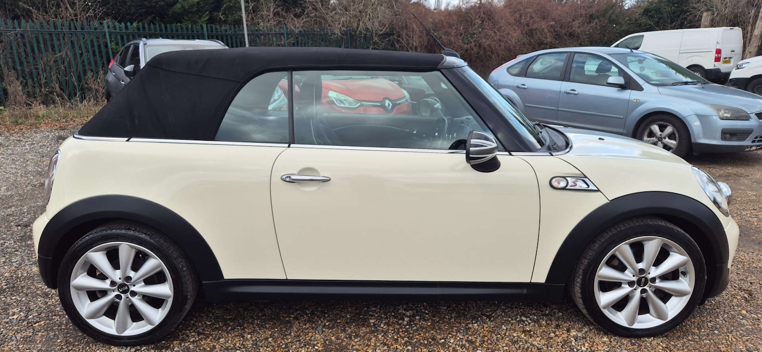 Used MINI Convertible 2013 for sale - 77519451: Photo 3