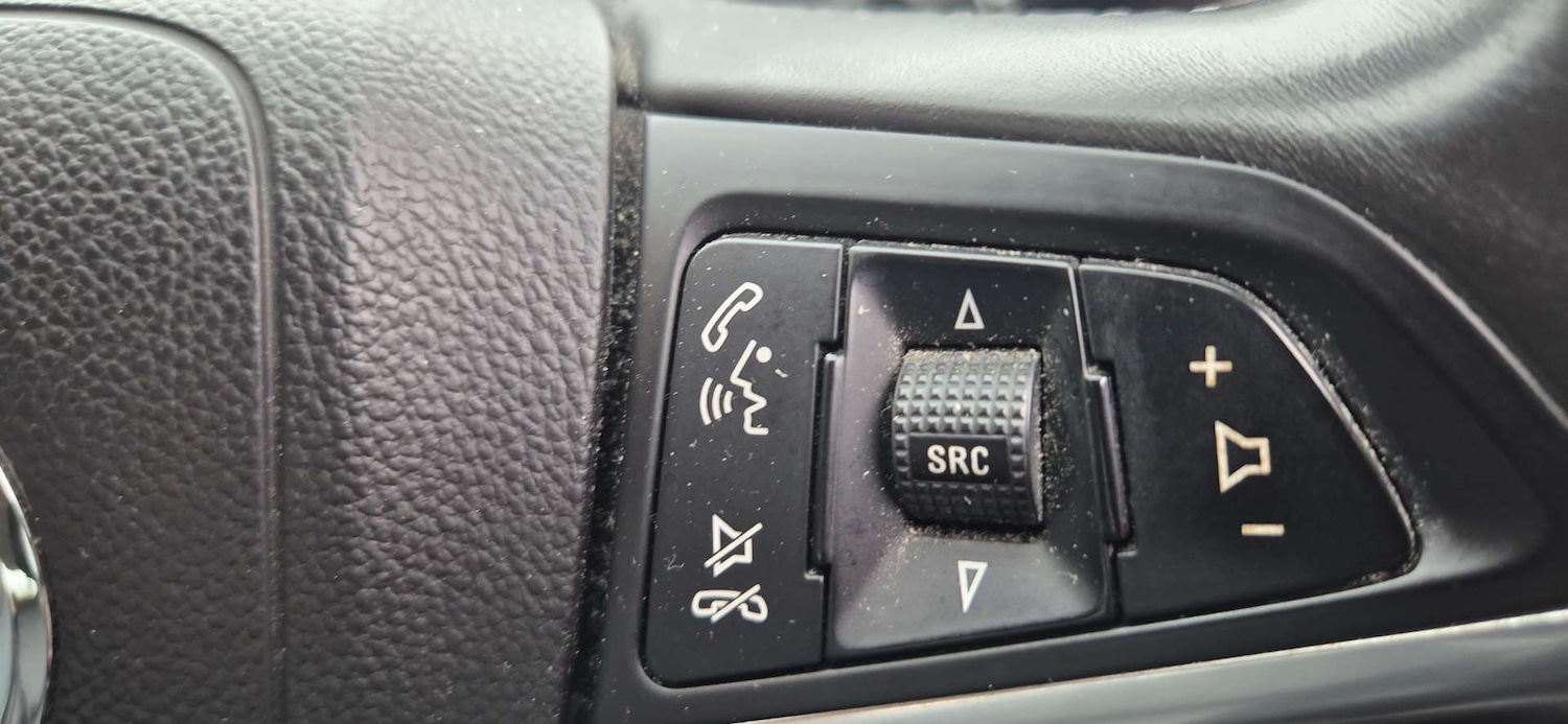 Used Vauxhall Insignia 2013 for sale - 77168084: Photo 27