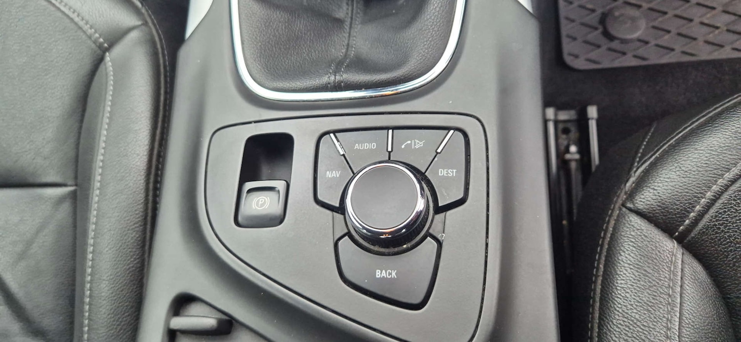 Used Vauxhall Insignia 2013 for sale - 77168084: Photo 29