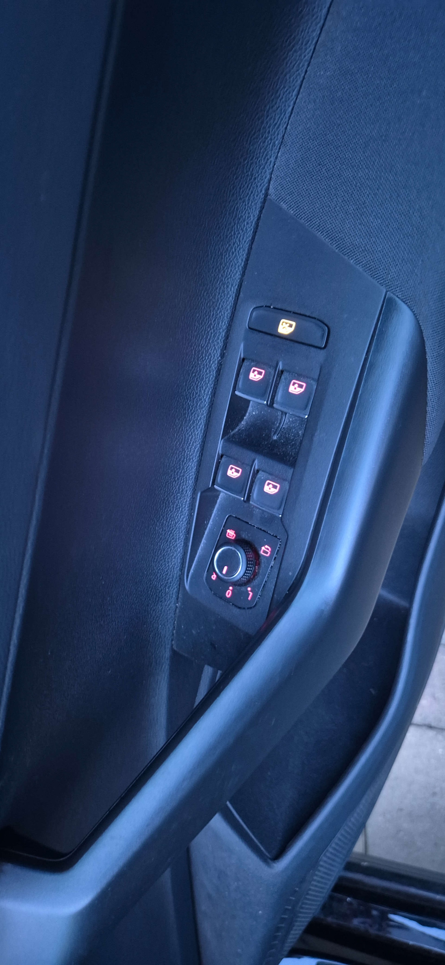 Used Volkswagen Polo 2020 for sale - 77583928: Photo 7