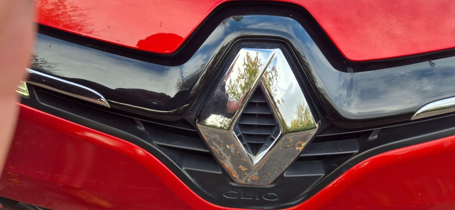 Used Renault Clio 2014 for sale - 76723385: Photo 10