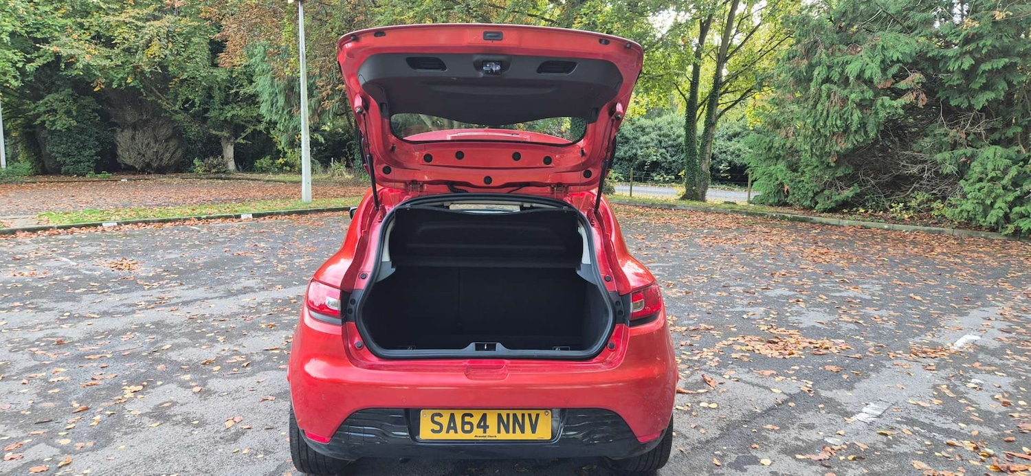 Used Renault Clio 2014 for sale - 76723385: Photo 15