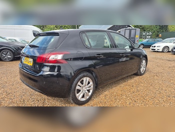 Used Peugeot 308 2014 for sale - 78727409: Photo