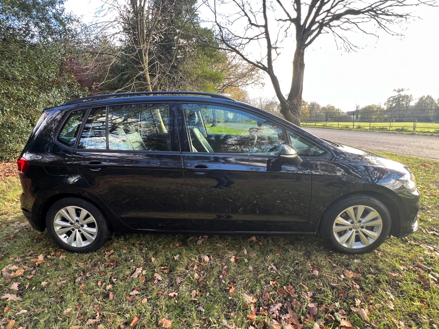Used Volkswagen Golf SV 2018 for sale - 76713304: Photo 3