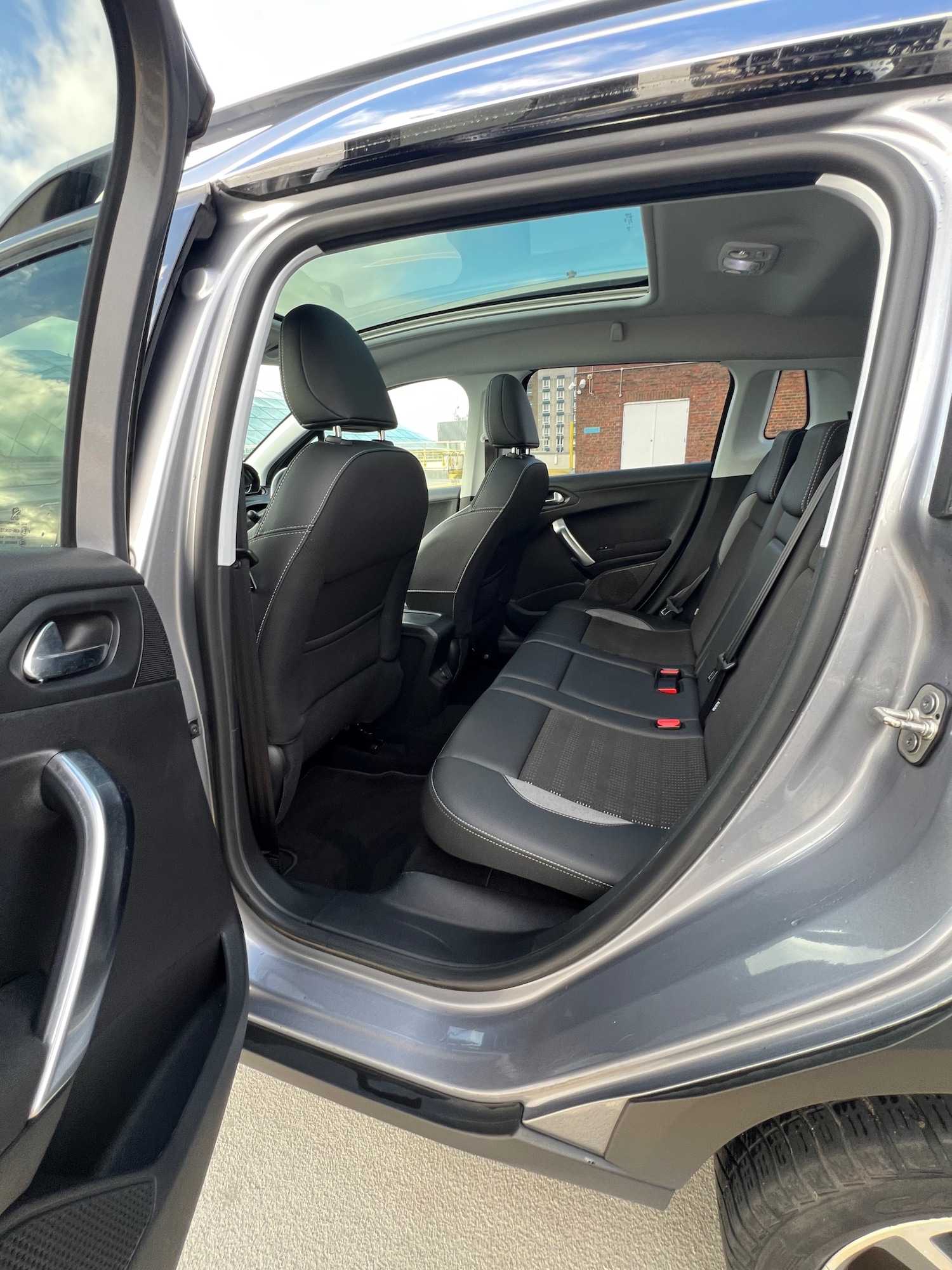 Used Peugeot 2008 2019 for sale - 77379306: Photo 18