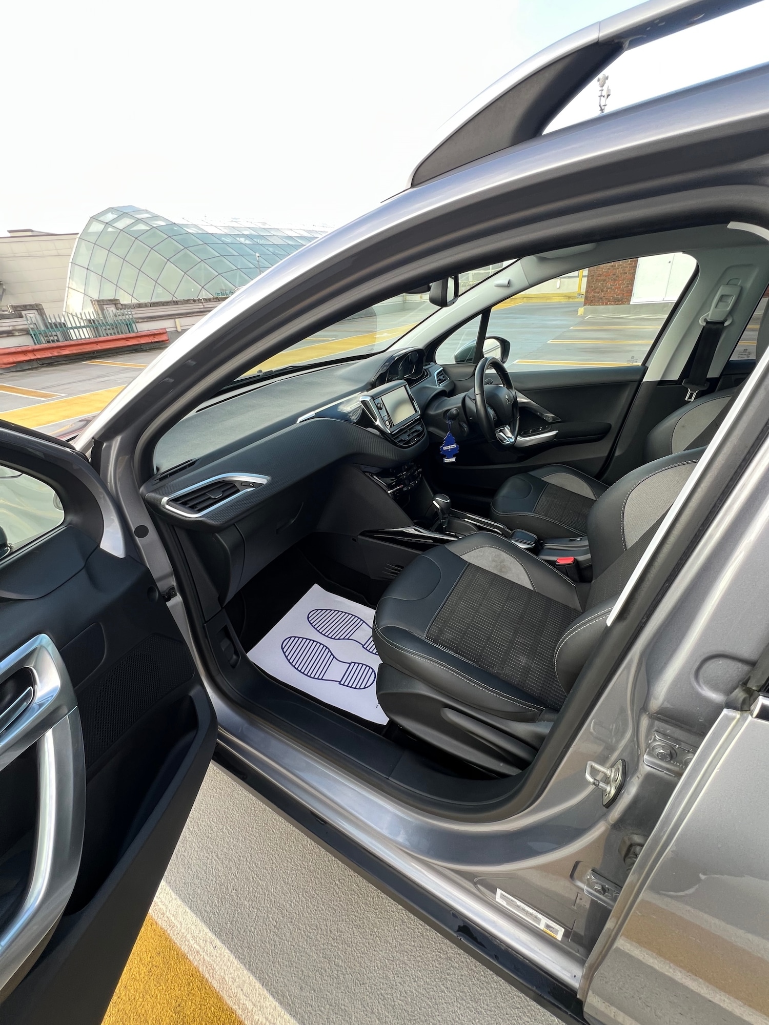 Used Peugeot 2008 2019 for sale - 77379306: Photo 60