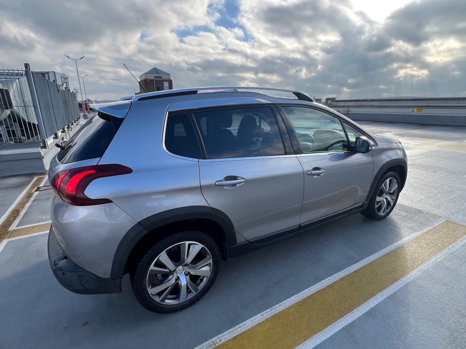 Used Peugeot 2008 2019 for sale - 77379306: Photo 8