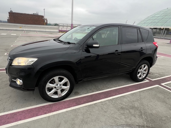 Used Toyota RAV4 2010 for sale - 76246043: Photo 26