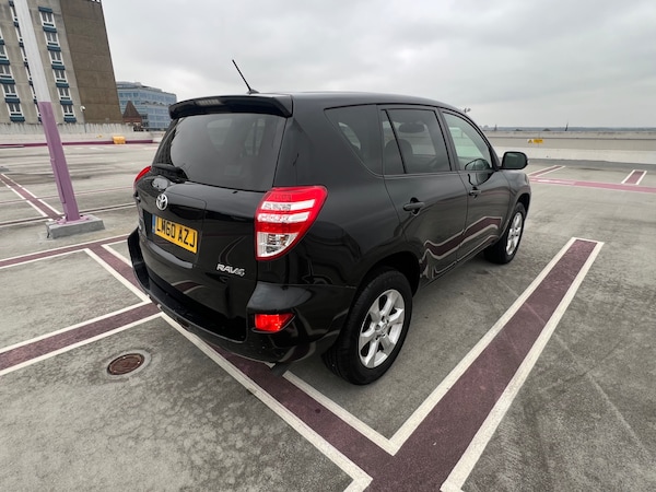 Used Toyota RAV4 2010 for sale - 76246043: Photo 35