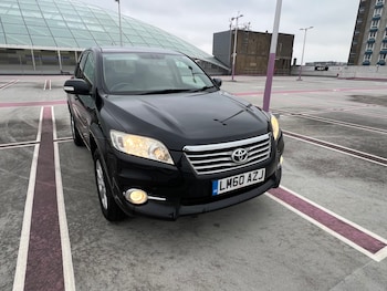 Used Toyota RAV4 2010 for sale - 76246043: Photo 3