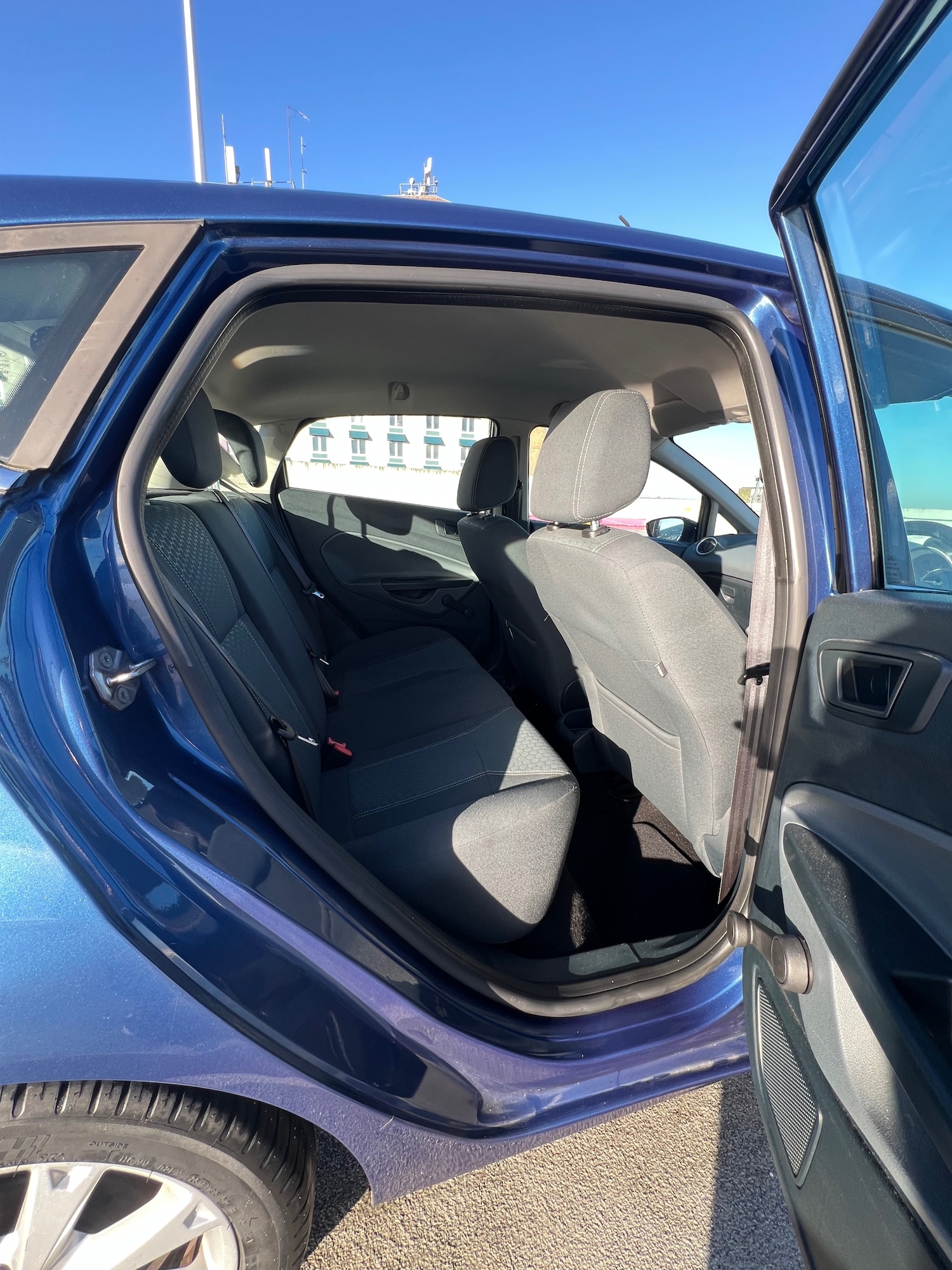 Used Ford Fiesta 2010 for sale - 77014991: Photo 14