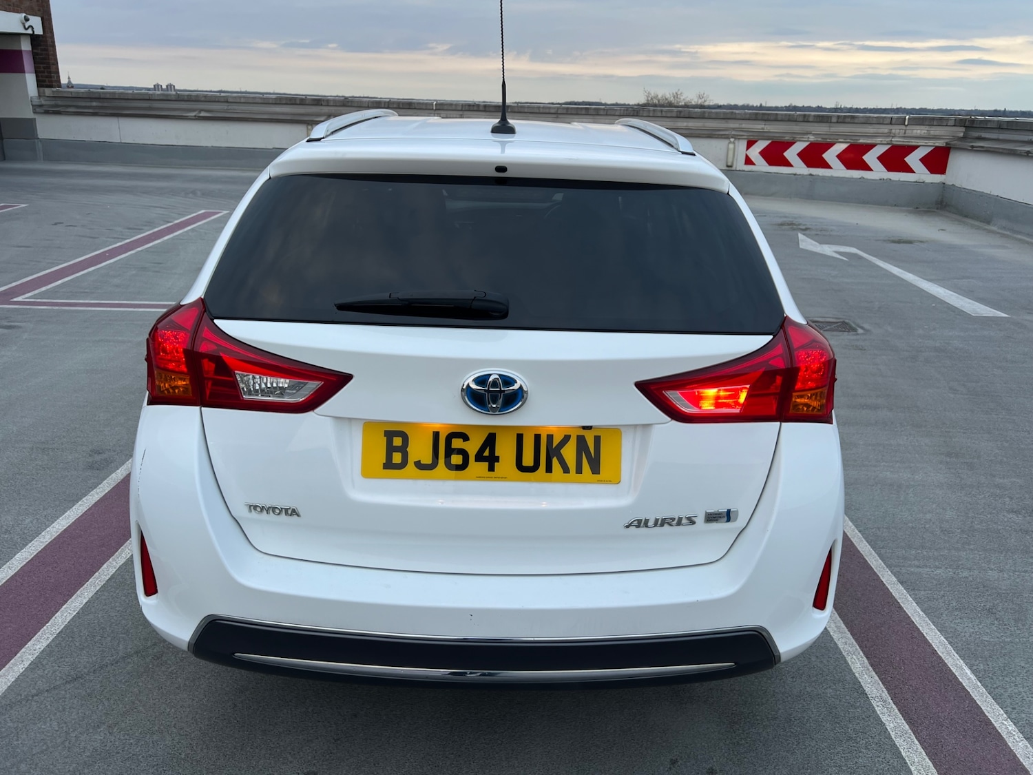 Used Toyota Auris 2014 for sale - 77760642: Photo 7