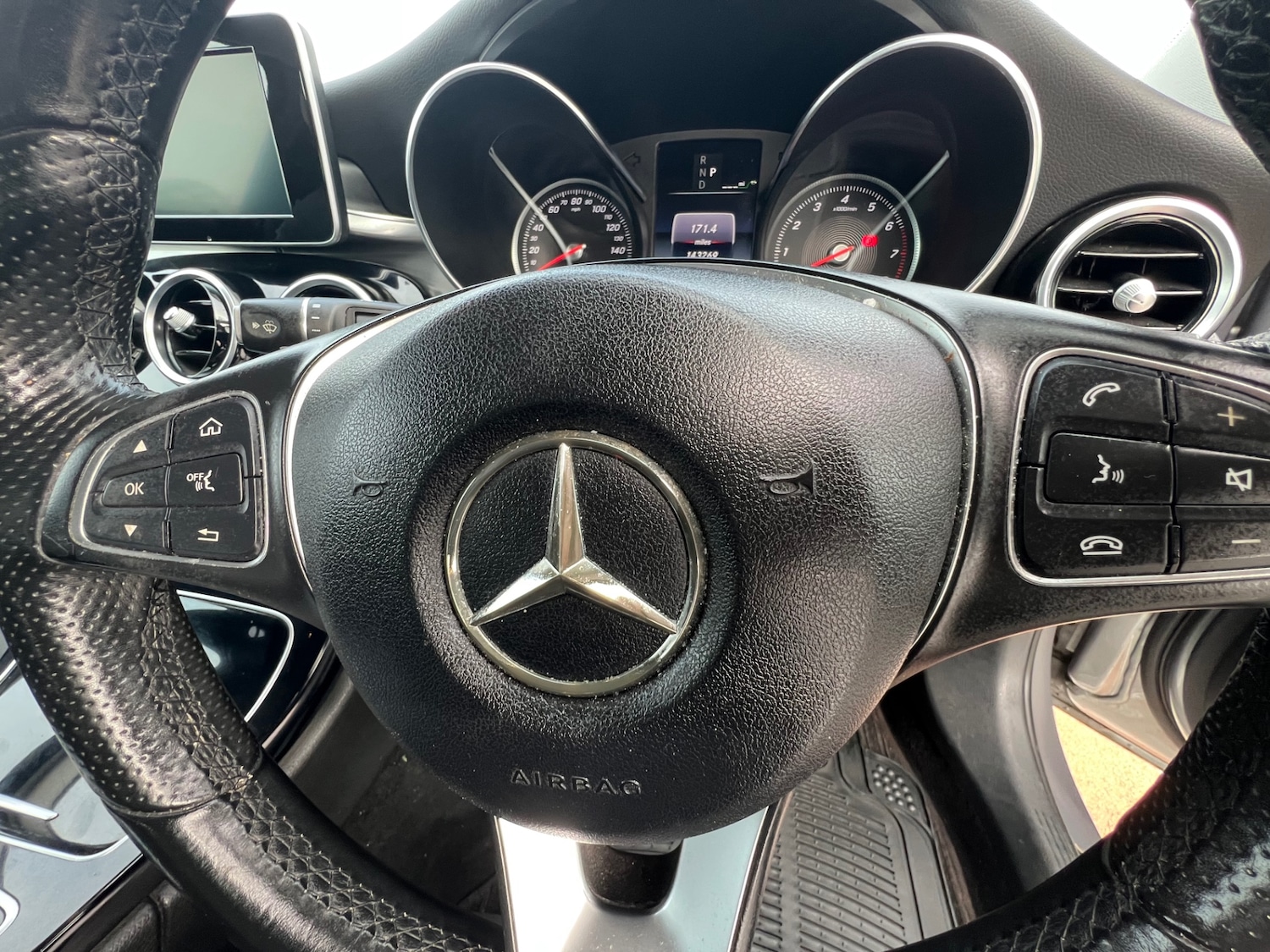 Used Mercedes-Benz C Class 2017 for sale - 77644015: Photo 14