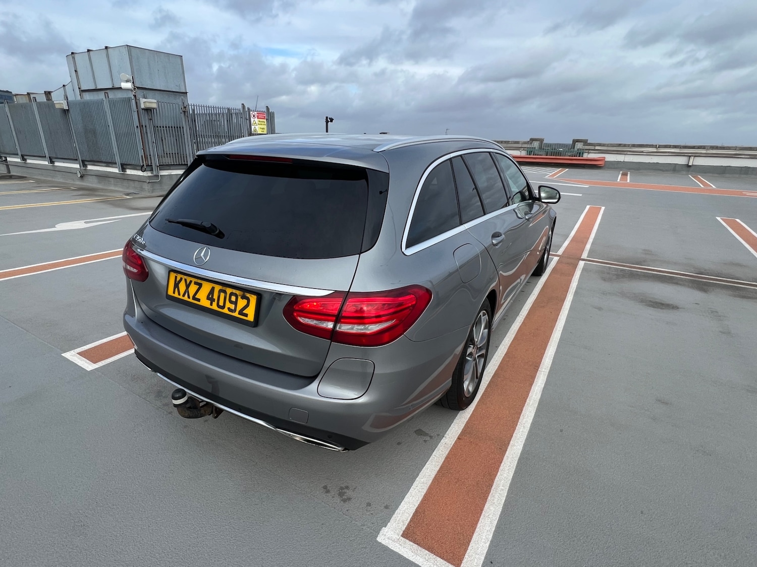 Used Mercedes-Benz C Class 2017 for sale - 77644015: Photo 33