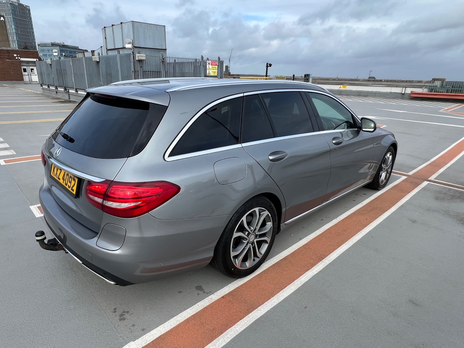 Used Mercedes-Benz C Class 2017 for sale - 77644015: Photo 35