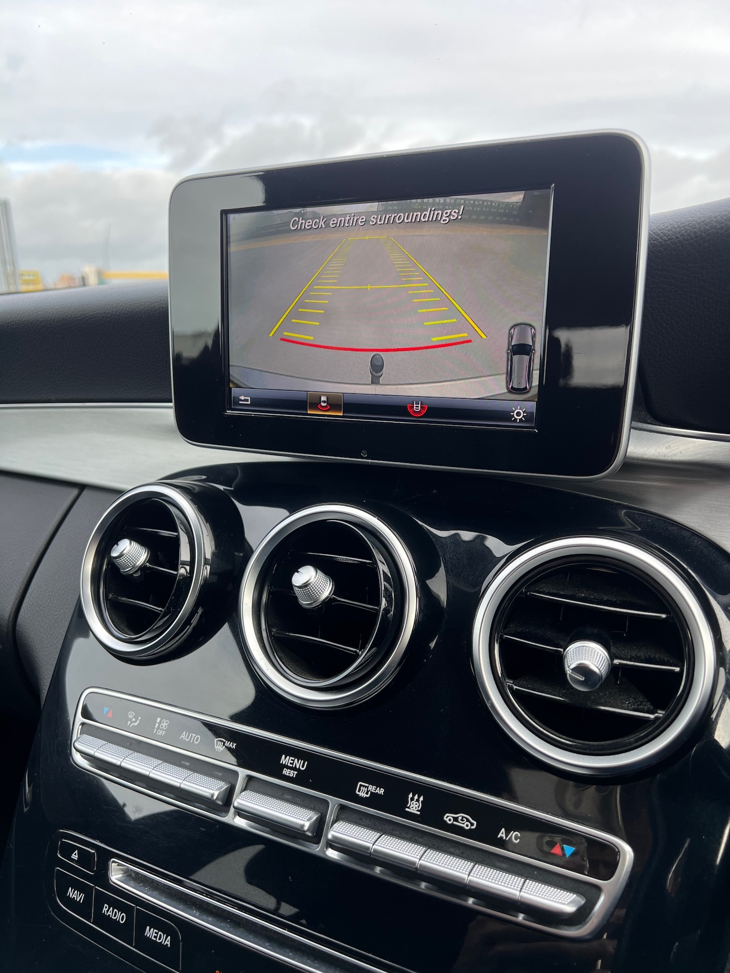 Used Mercedes-Benz C Class 2017 for sale - 77644015: Photo 56