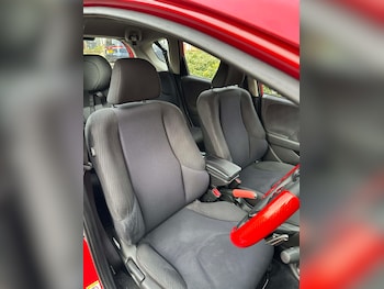 Used Honda Jazz 2012 for sale - 77057038: Photo