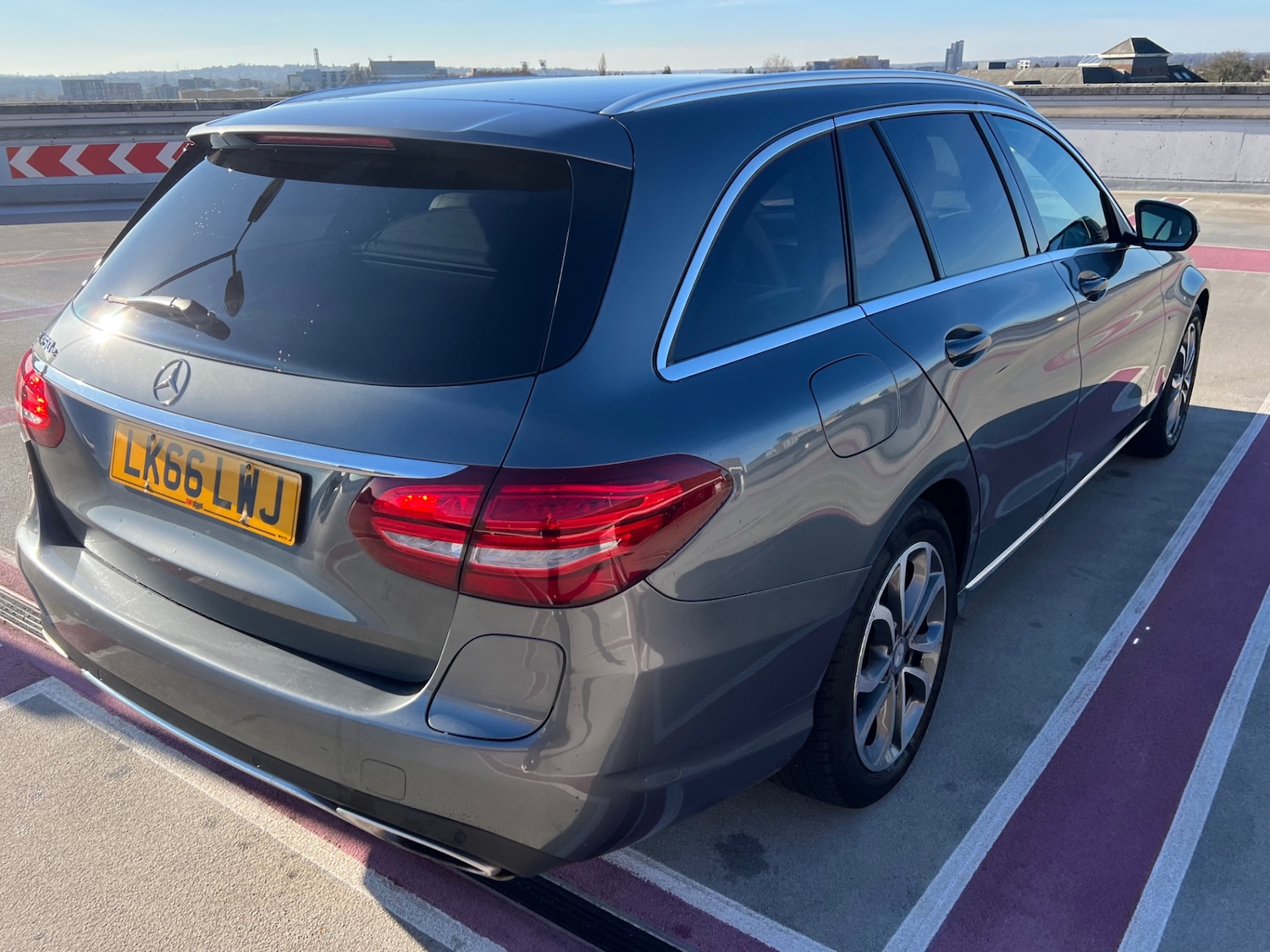 Used Mercedes-Benz C Class 2016 for sale - 76663174: Photo 3