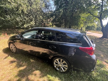 Used Toyota Auris 2014 for sale - 79230208: Photo
