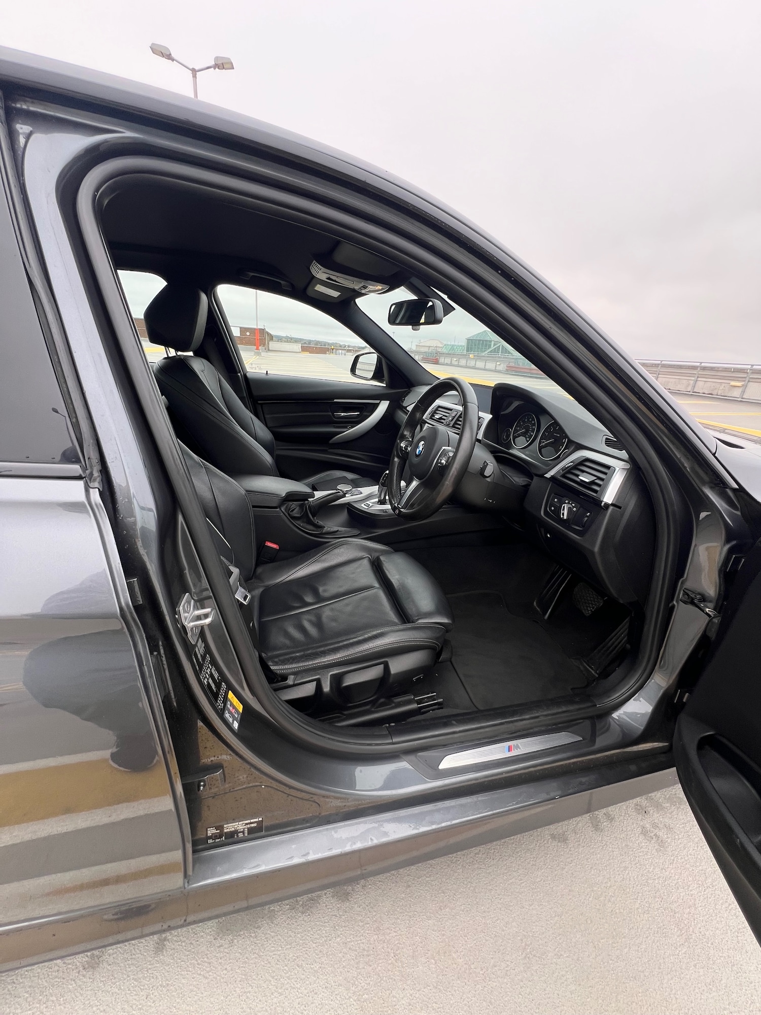 Used BMW 3 Series 2017 for sale - 76268778: Photo 12