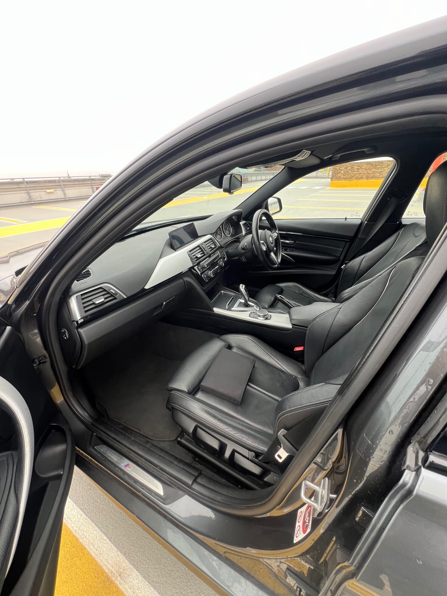 Used BMW 3 Series 2017 for sale - 76268778: Photo 18