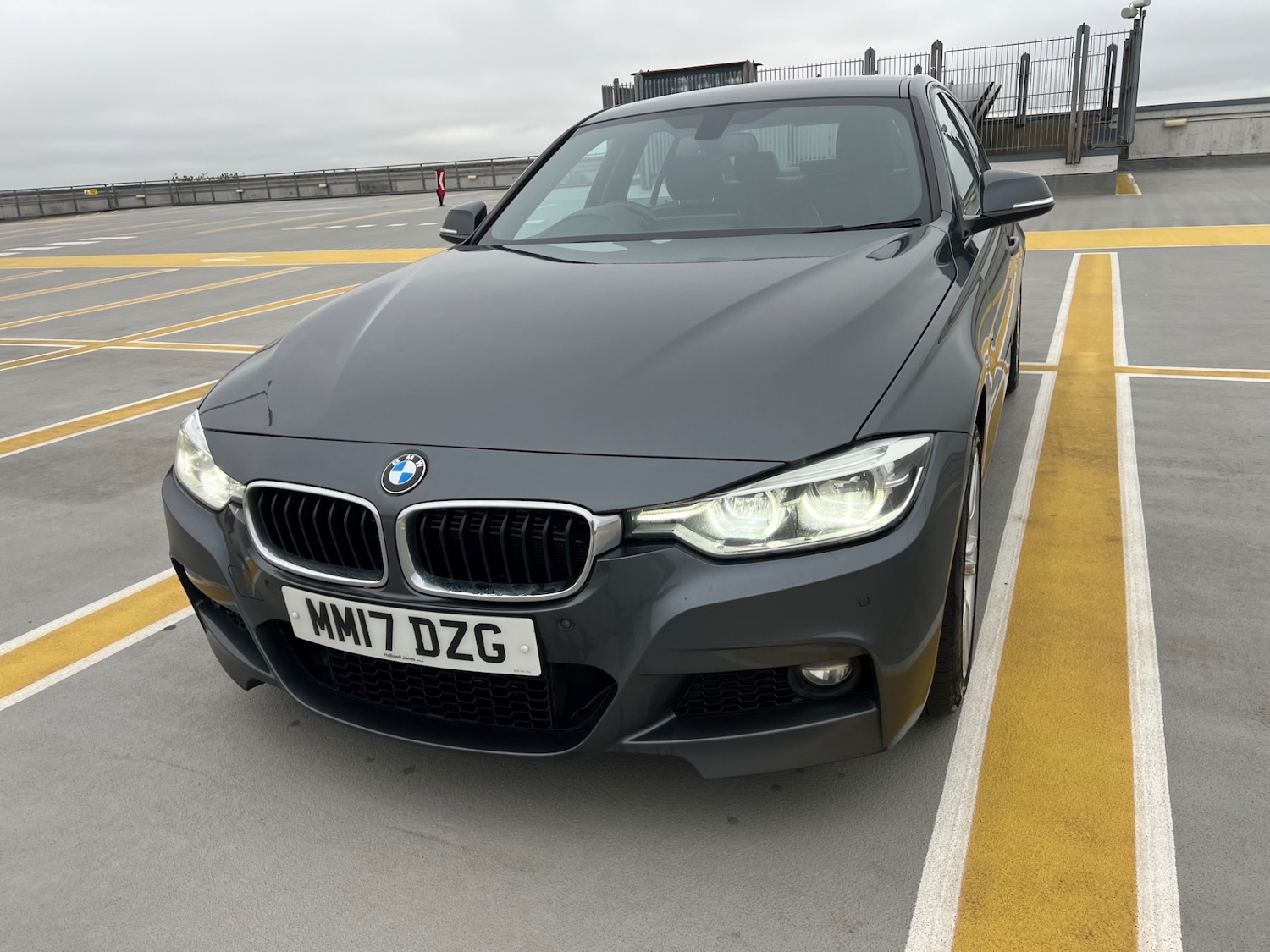 Used BMW 3 Series 2017 for sale - 76268778: Photo 25