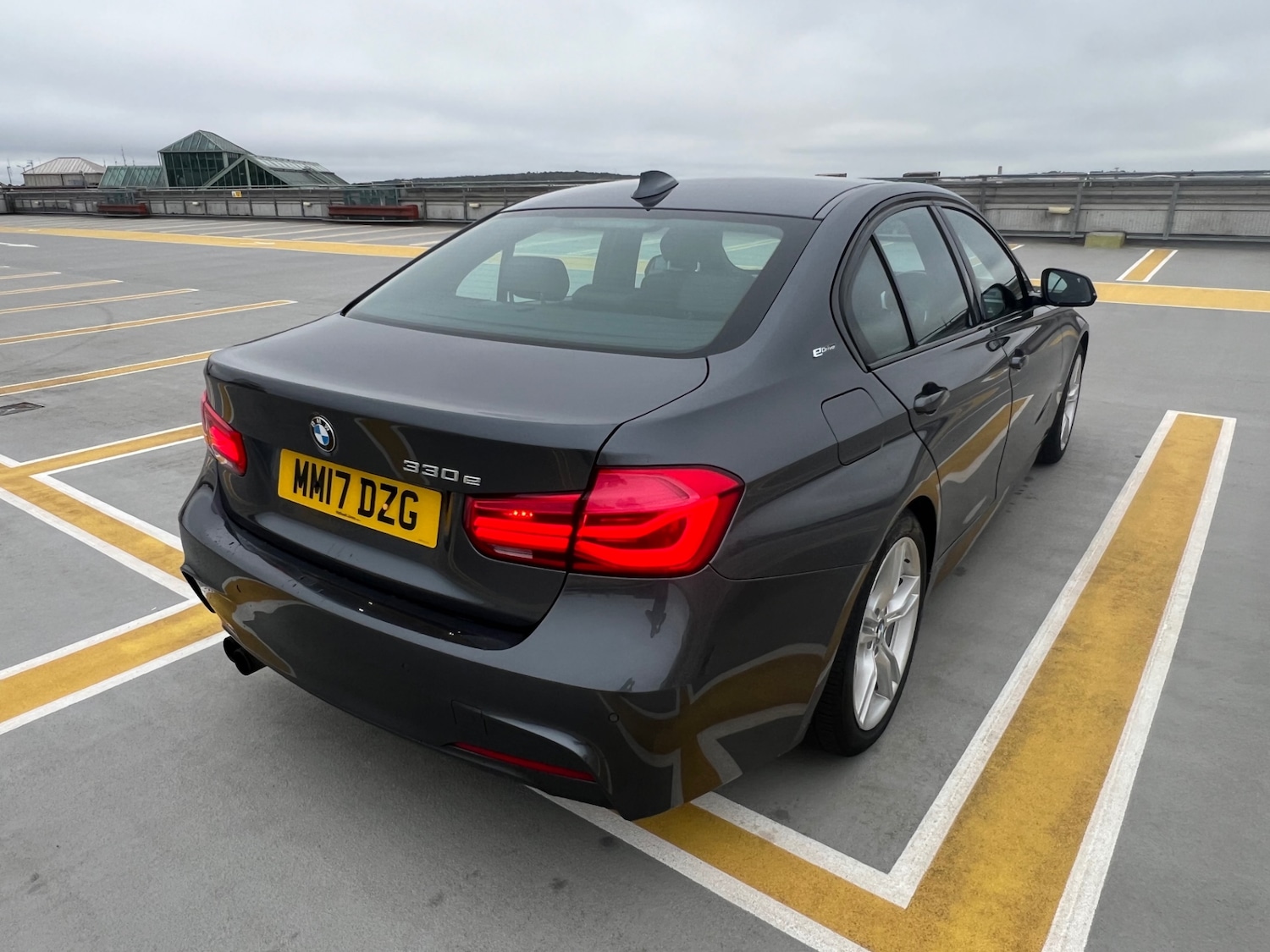 Used BMW 3 Series 2017 for sale - 76268778: Photo 37