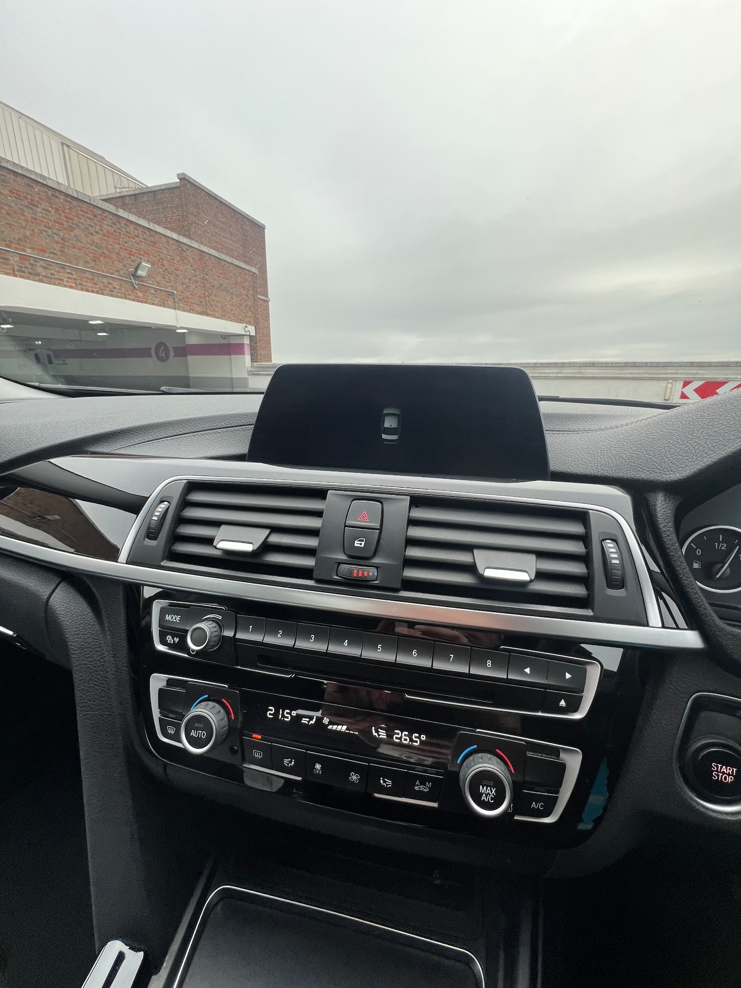 Used BMW 3 Series 2018 for sale - 77124328: Photo 19