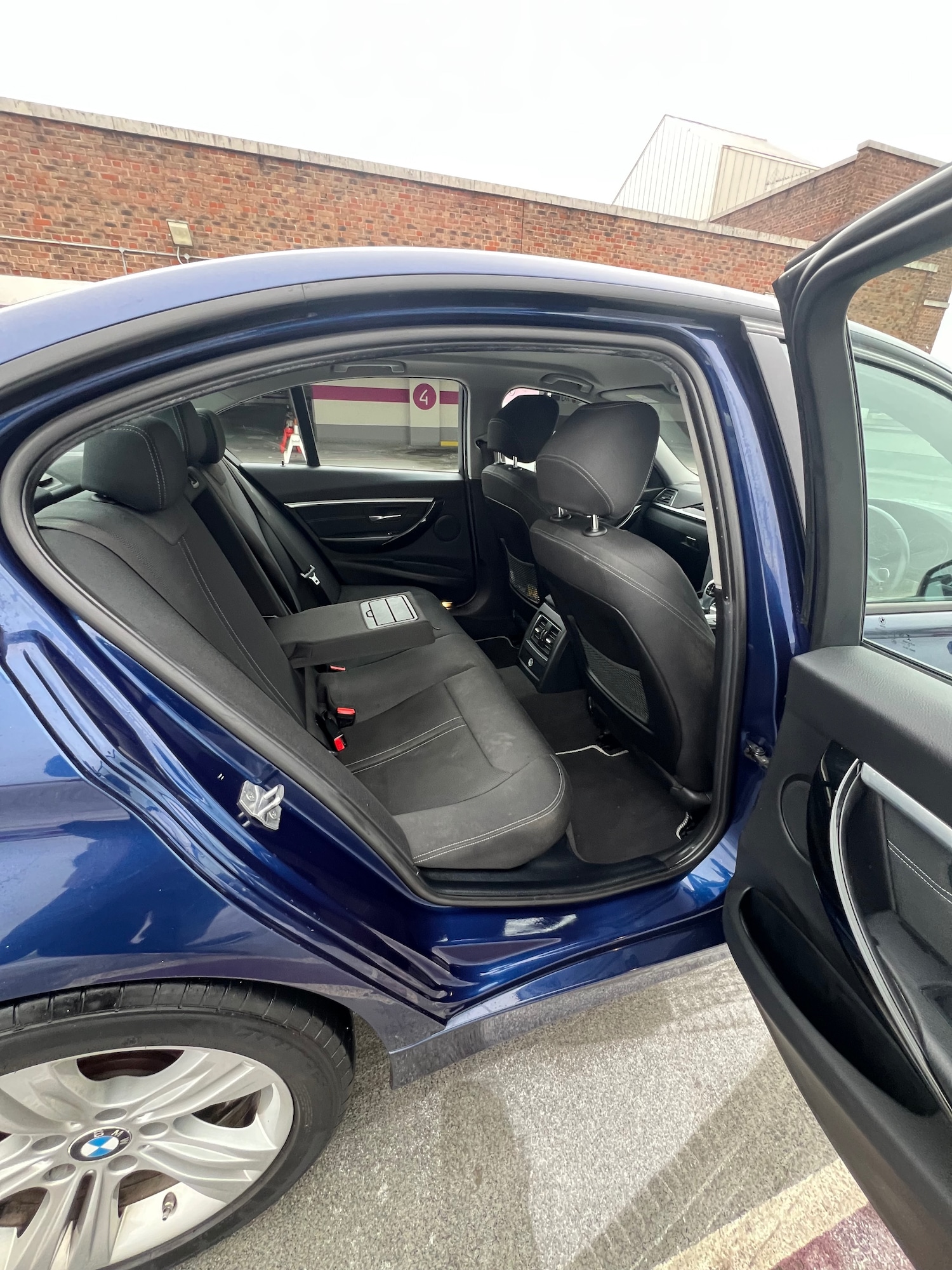 Used BMW 3 Series 2018 for sale - 77124328: Photo 52