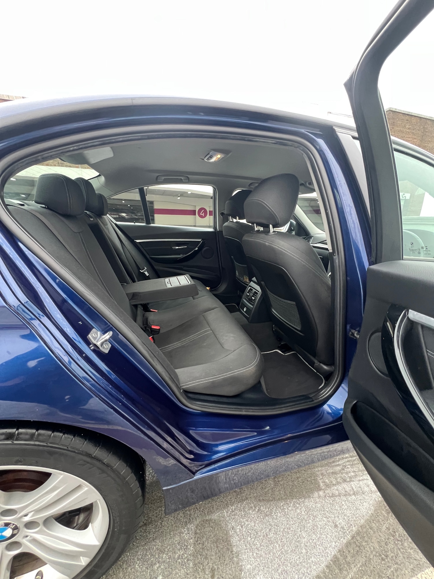 Used BMW 3 Series 2018 for sale - 77124328: Photo 53