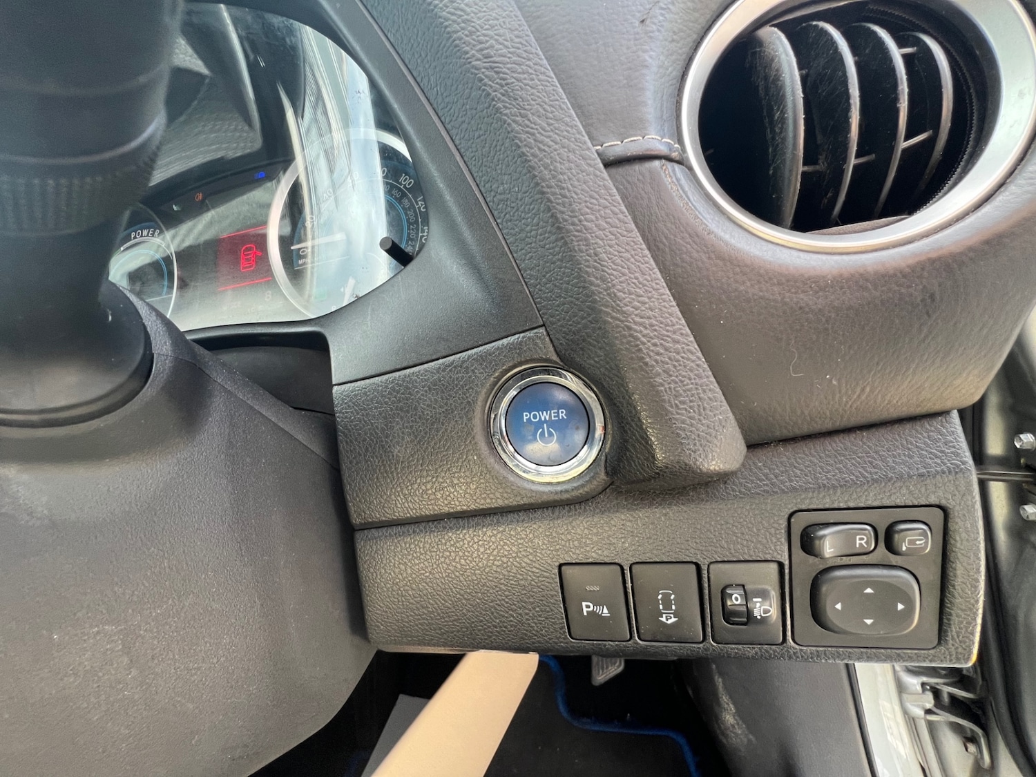 Used Toyota Auris 2014 for sale - 78067036: Photo 14