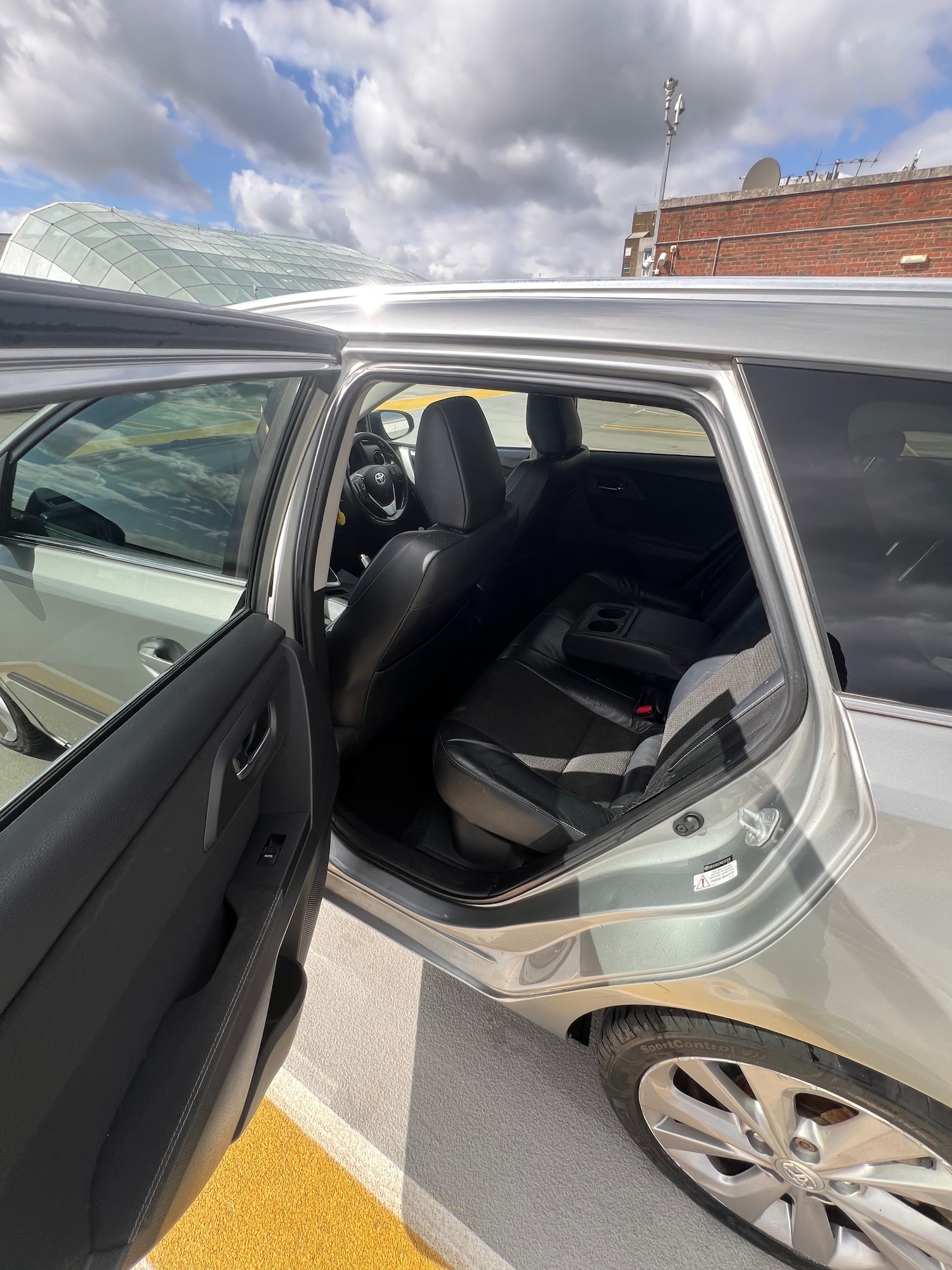 Used Toyota Auris 2014 for sale - 78067036: Photo 45