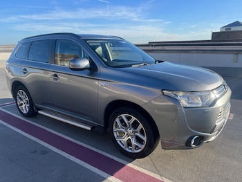 Used Mitsubishi Outlander 2015 for sale - 78289524: Photo