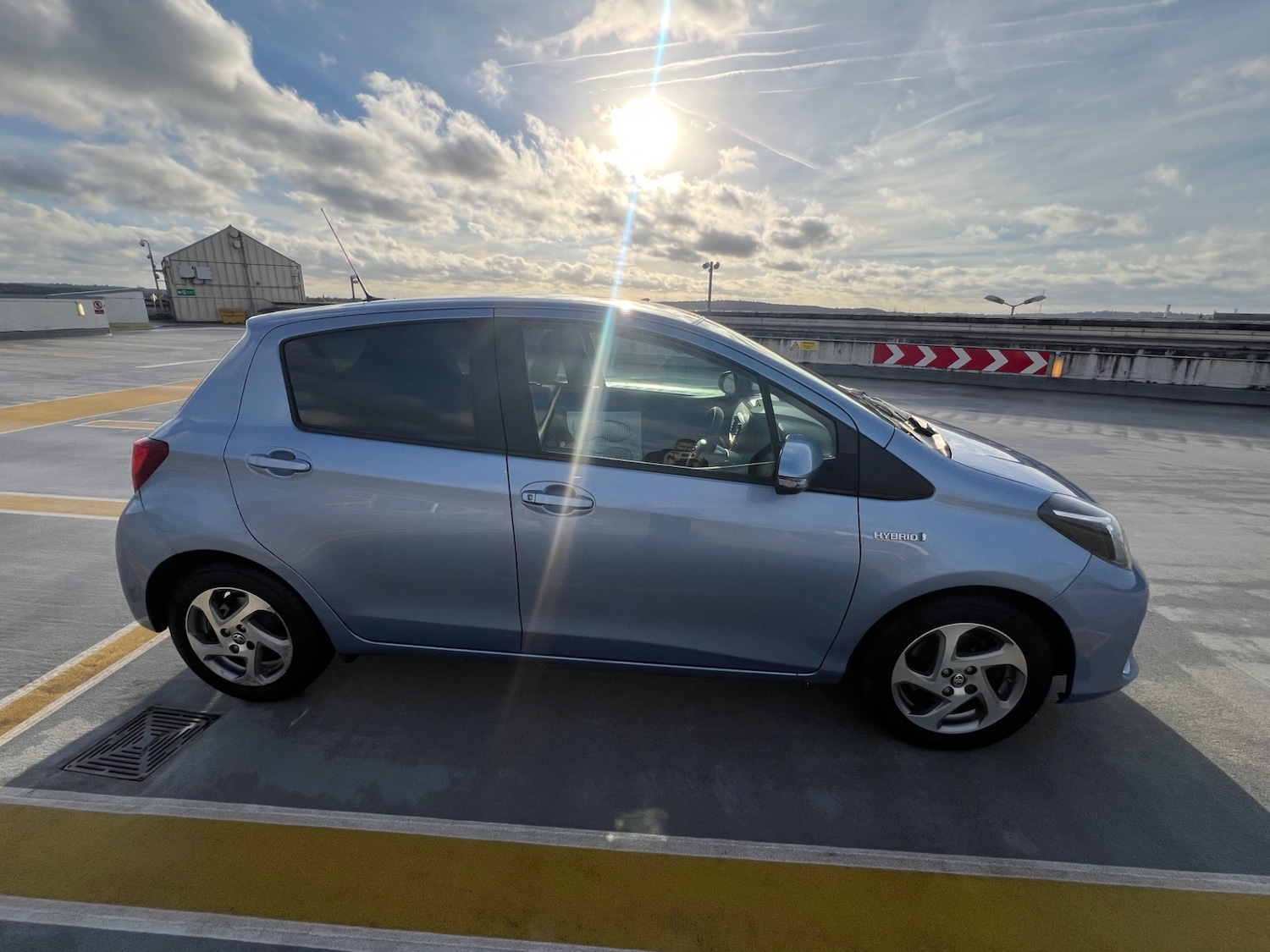 Used Toyota Yaris 2016 for sale - 76946846: Photo 1