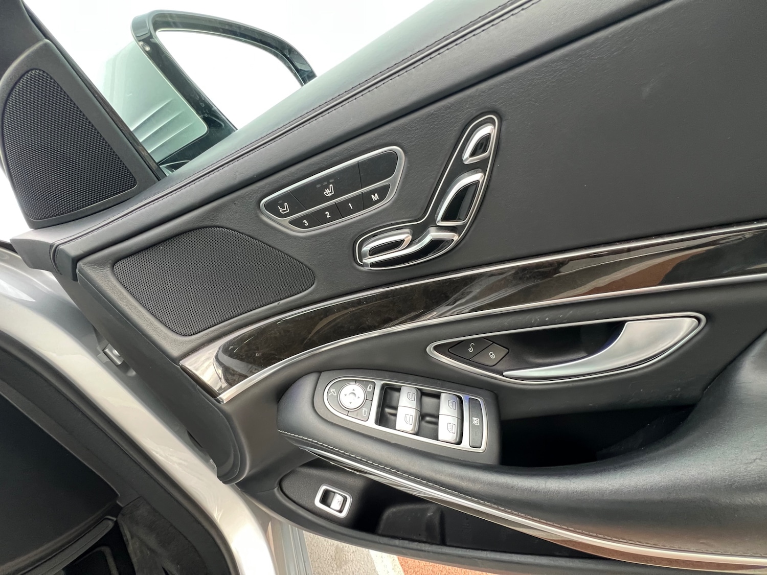 Used Mercedes-Benz S Class 2015 for sale - 76606127: Photo 17